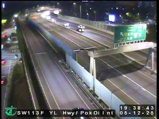 元朗公路近博愛交匯處