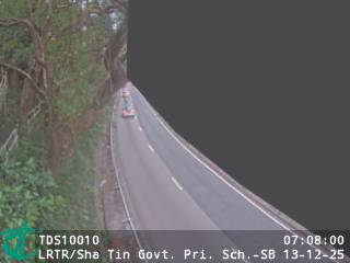 獅子山隧道公路近沙田官立小學 - 南行