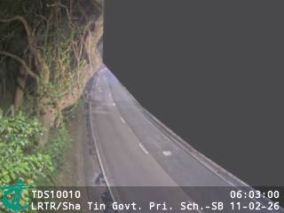 獅子山隧道公路近沙田官立小學 - 南行