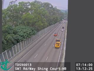 城門隧道公路近美城苑 - 西行