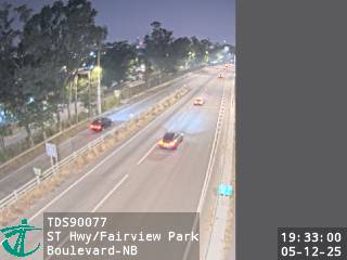 新田公路近錦綉花園大道 - 北行