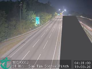 新田公路近新田足球場 - 北行