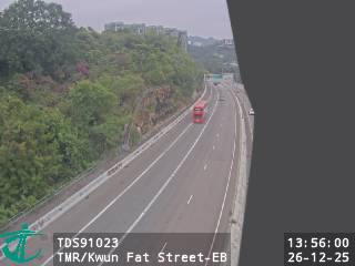 屯門公路近冠發街 - 東行