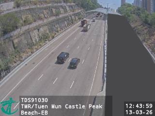 屯門公路近青山灣泳灘 - 東行