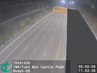 屯門公路近青山灣泳灘 - 東行