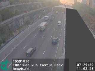 屯門公路近青山灣泳灘 - 東行