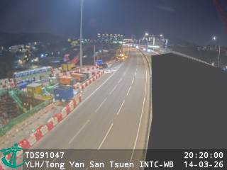 元朗公路近唐人新村交匯處 - 西行