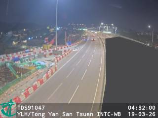 元朗公路近唐人新村交匯處 - 西行