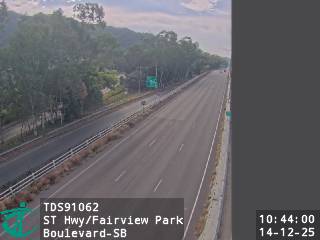 新田公路近錦綉花園大道 - 南行