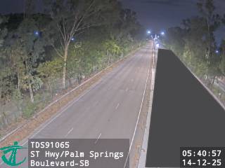 新田公路近加州花園大道 - 南行