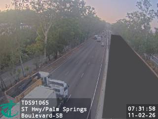 新田公路近加州花園大道 - 南行