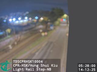 青山公路洪水橋段近洪水橋輕鐵站 - 北行