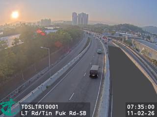 朗天路近天福路 - 南行