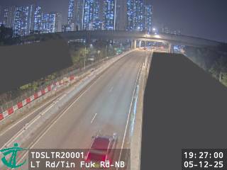 朗天路近天福路 - 北行