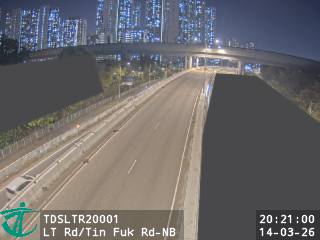 朗天路近天福路 - 北行