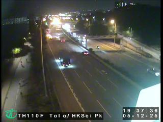 吐露港公路近香港科學園