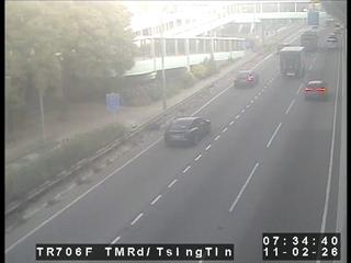 屯門公路近港鐵兆康站